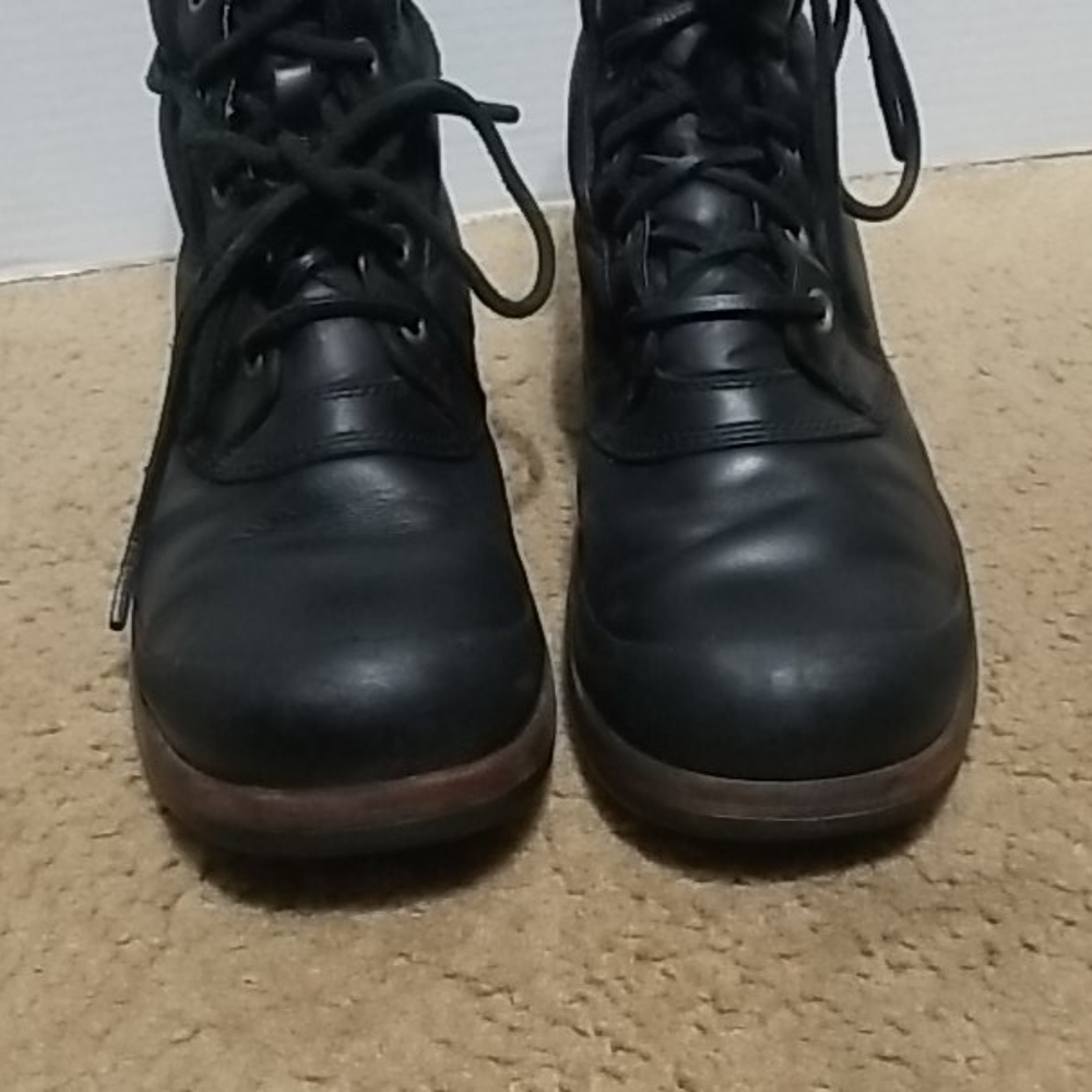 UGG Waterproof Booties - Picture 2 of 14